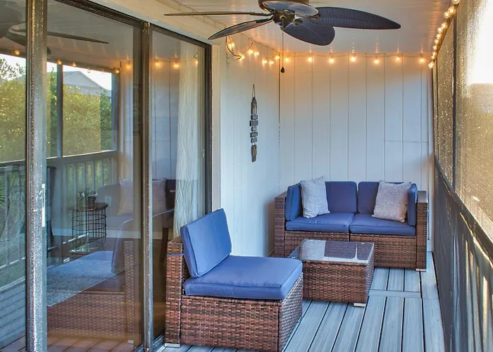 Ferienhaus Pool Access & Kayaks: Indian Shores Townhome *