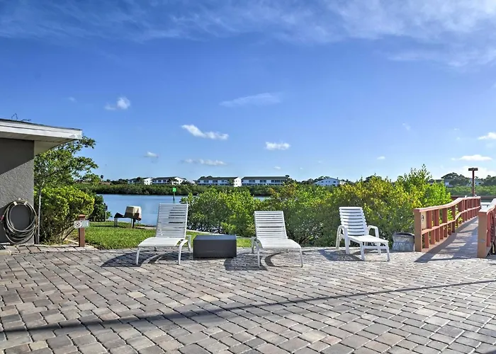Pool Access & Kayaks: Indian Shores Townhome Ferienhaus *